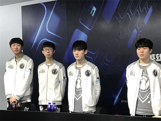 并在长期对 并在长期对