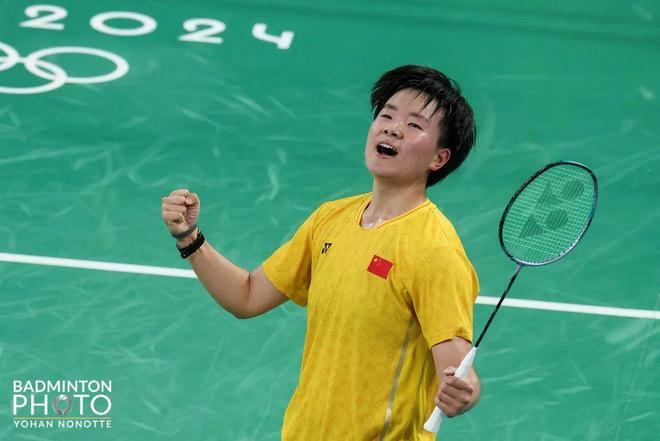 通过推动体 通过推动体