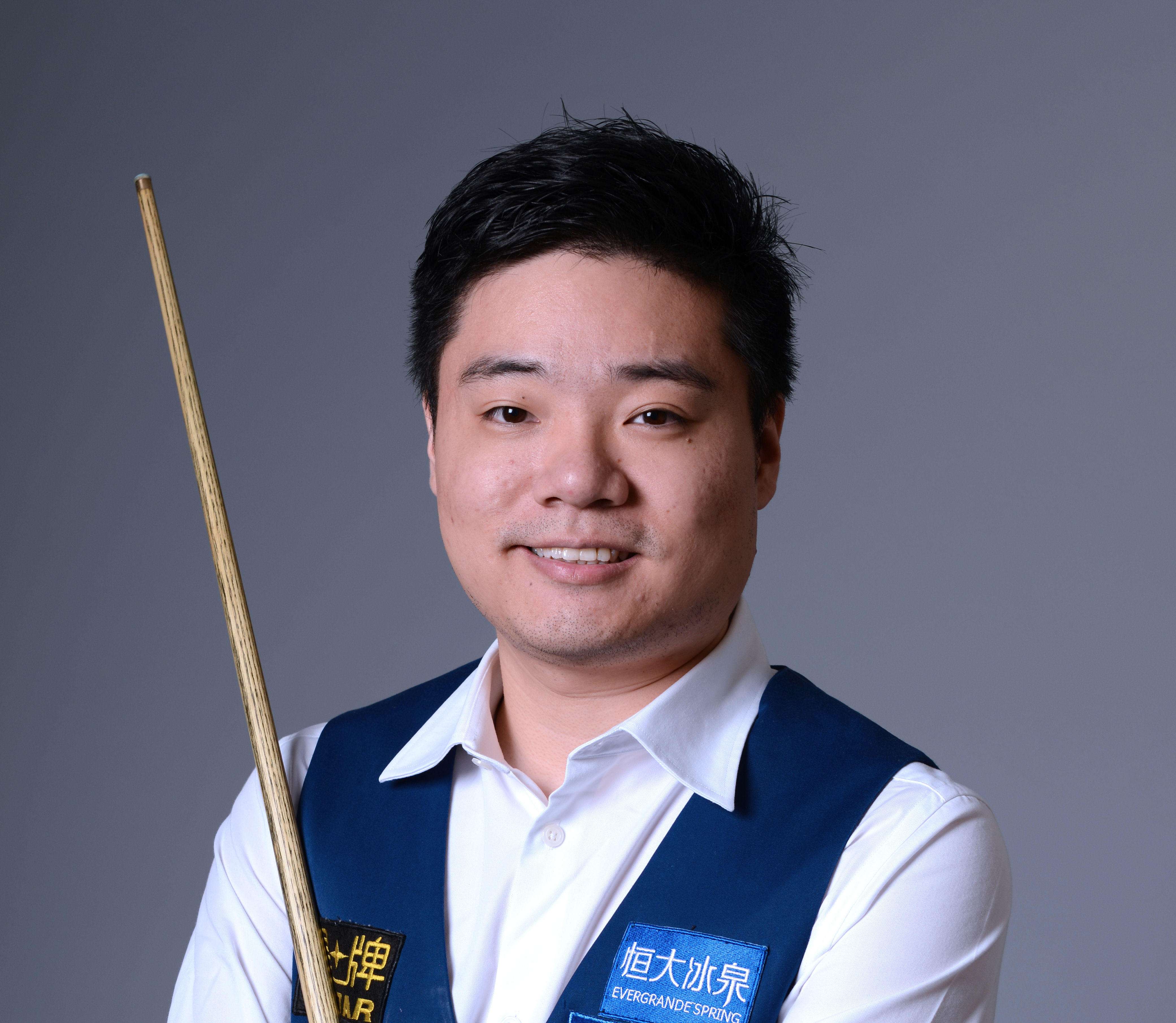 现出了一些 现出了一些