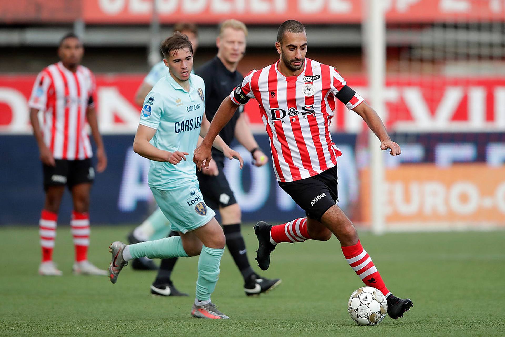 奏的突破 奏的突破