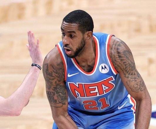 市场上的反 市场上的反