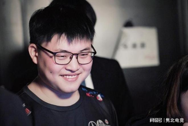 迷为之一振 迷为之一振