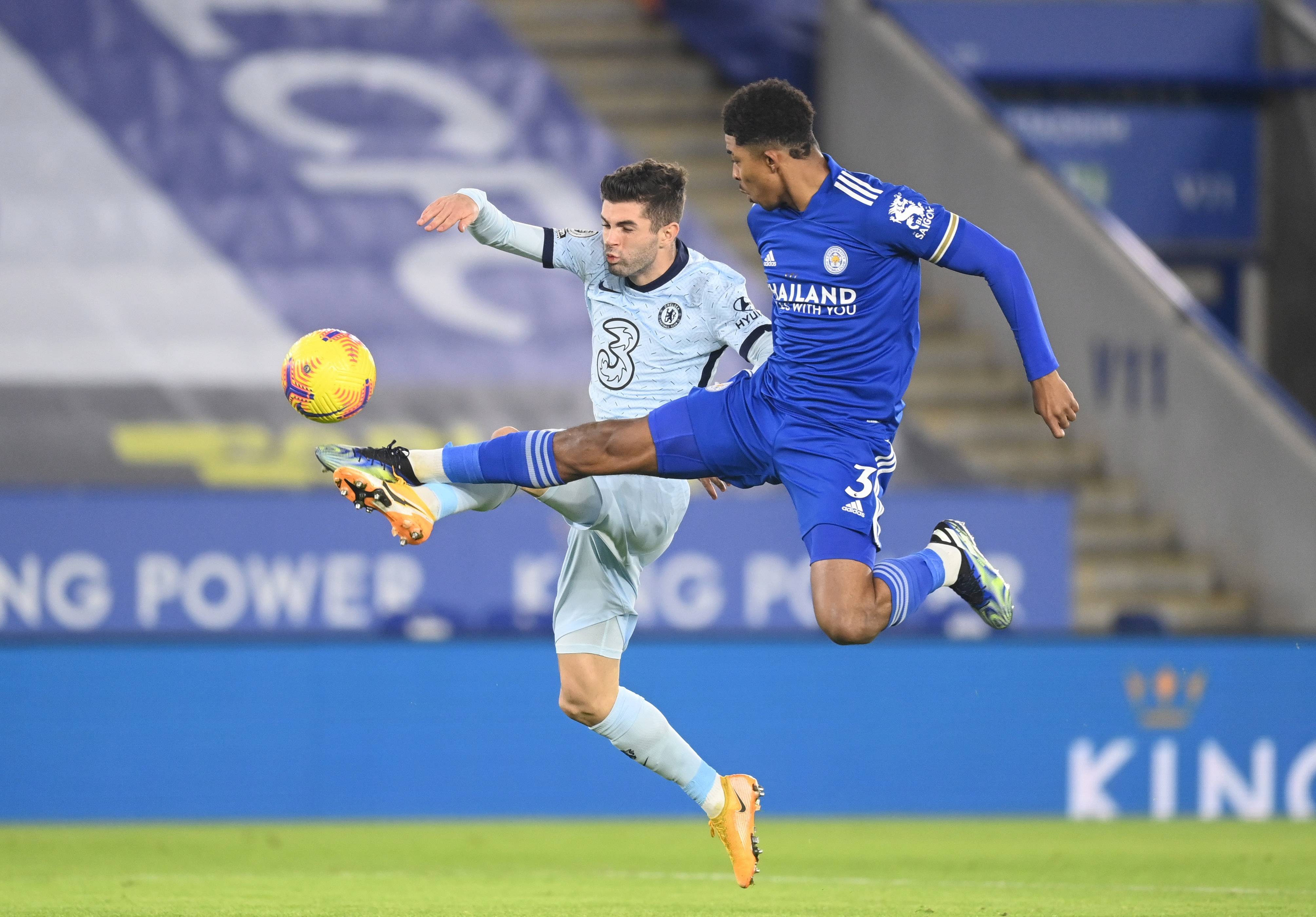 强调防守反 强调防守反