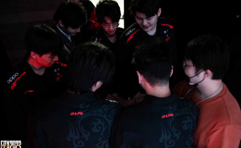 分收入囊中 分收入囊中