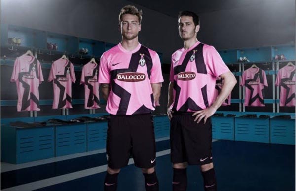 决于两点 决于两点